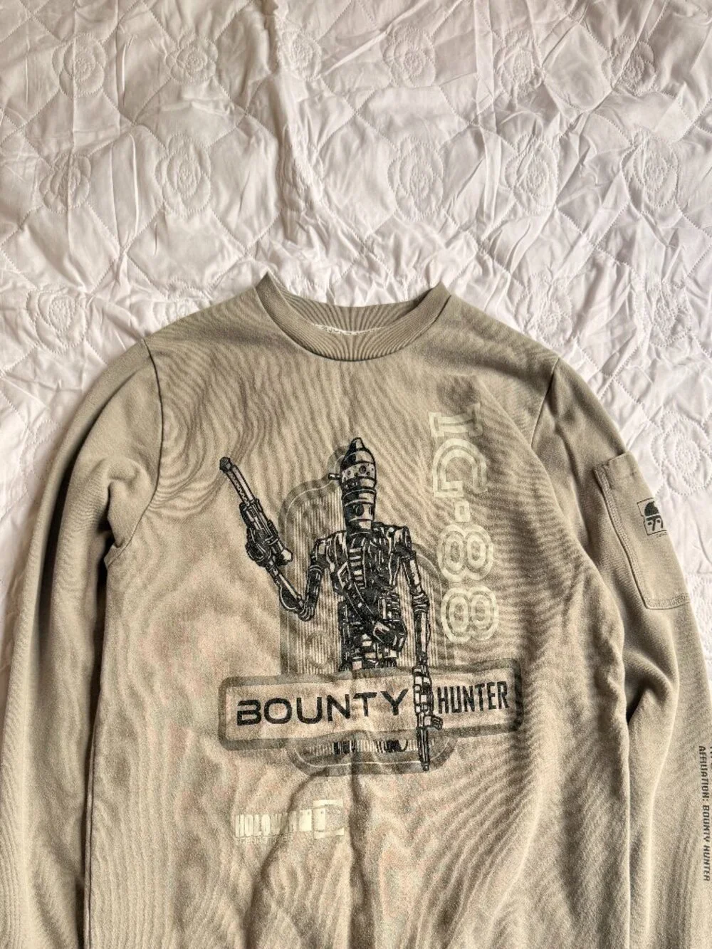 Star Wars Galaxy’s Edge IG-88 Bounty Hunter Sweatshirt Men’s M